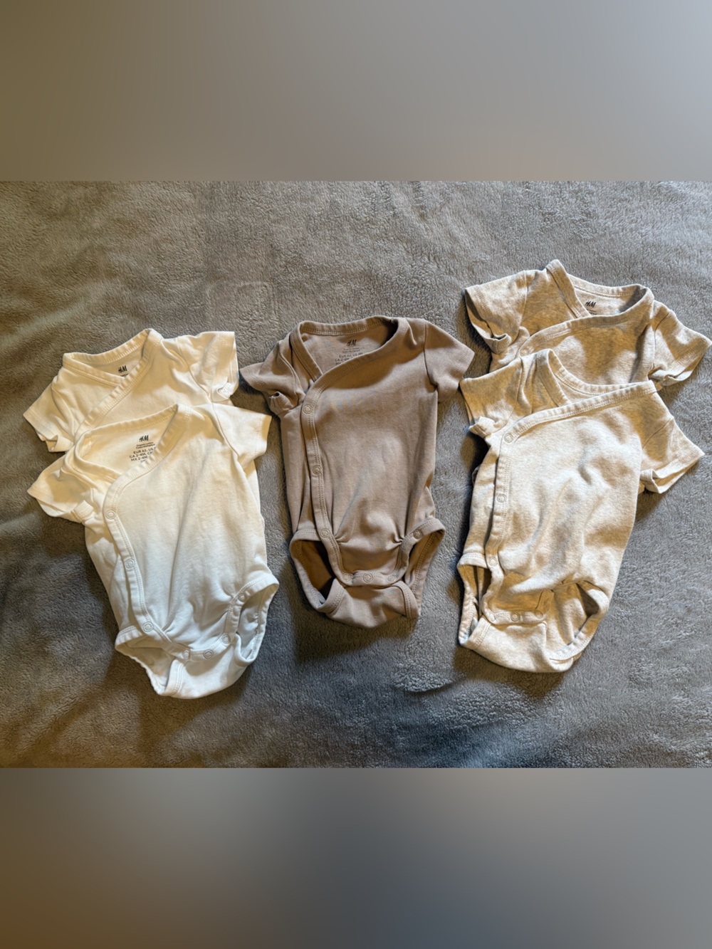 H&M Neutral & Cream Baby Short Sleeve One-Piece Bodysuits - 5 Pack - size 3Month